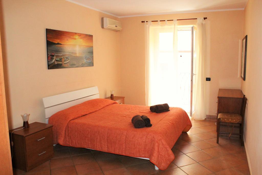 Gaia Holidays Apartments Cefalù Exterior foto