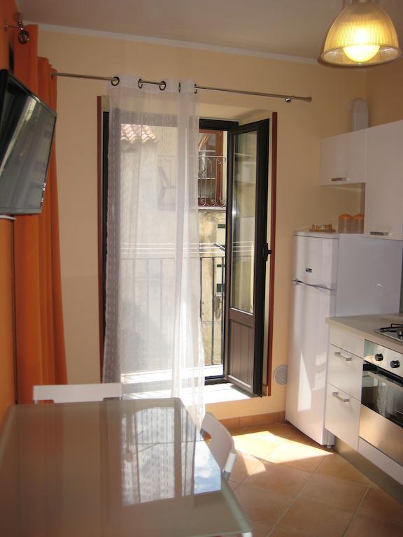 Gaia Holidays Apartments Cefalù Quarto foto