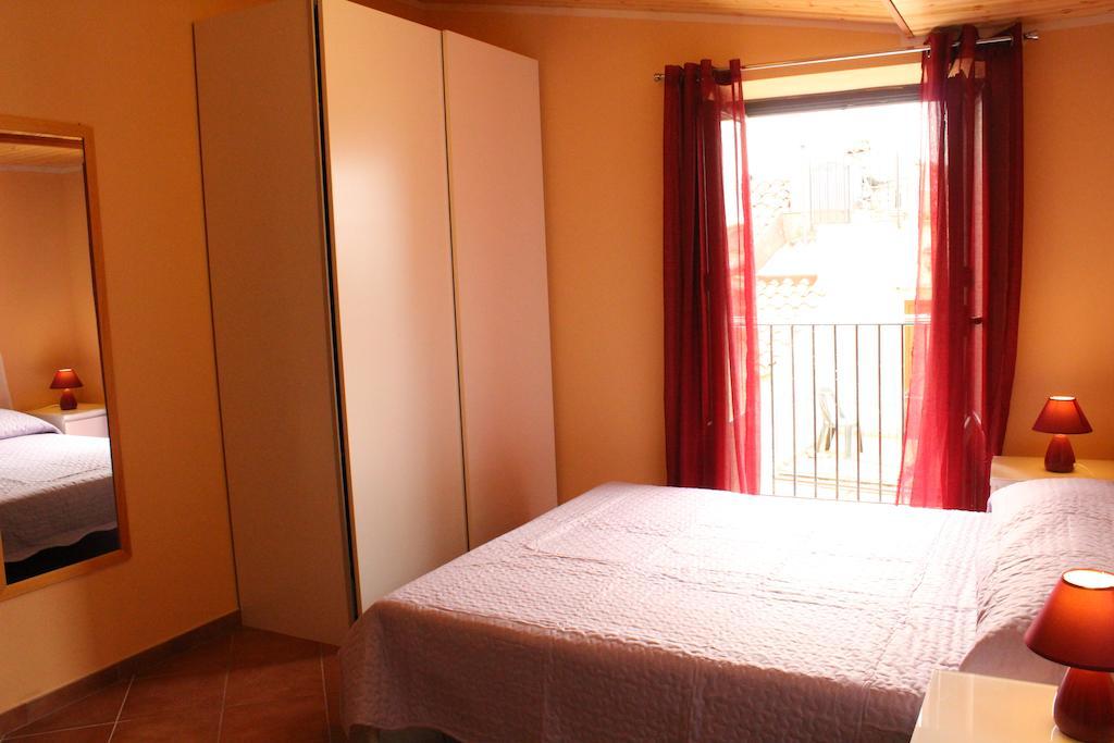 Gaia Holidays Apartments Cefalù Quarto foto