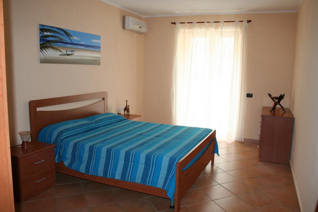 Gaia Holidays Apartments Cefalù Quarto foto